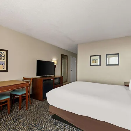 Comfort Inn On The Ocean-2